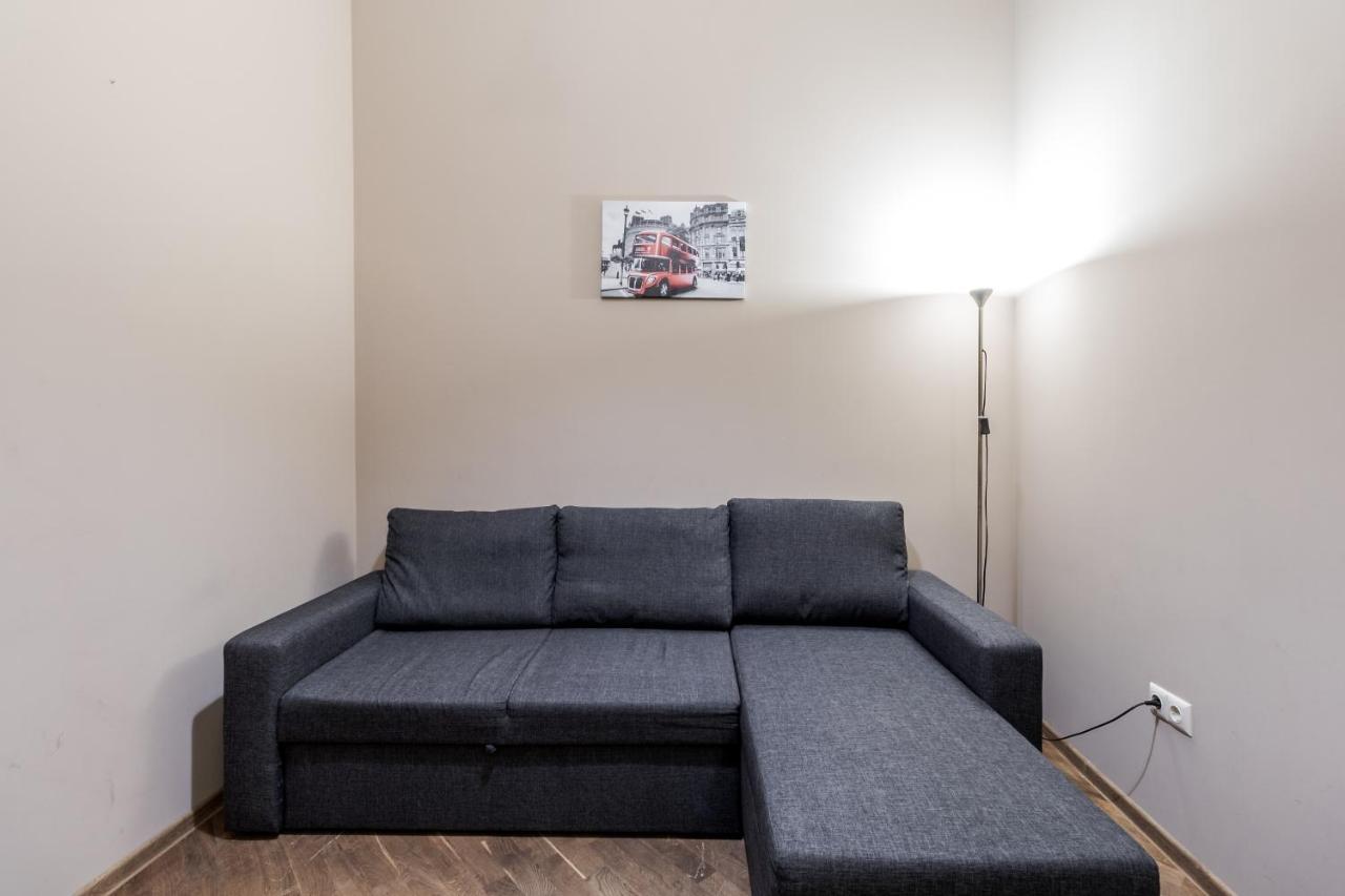 Apartment On Stavropihiiska Street 3 Lviv Extérieur photo